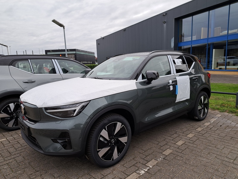 Afbeeldingslocatie: https://tweakers.net/i/GfkBU06IIjuj3_guB-FcTXRCBF8=/800x/filters:strip_icc():strip_exif()/f/image/gxSA6JZ6pfQoBVDFW1eAwY18.jpg?f=fotoalbum_large