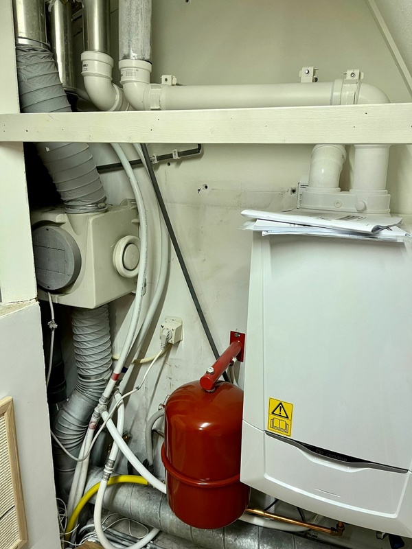 Afbeeldingslocatie: https://tweakers.net/i/GgLvnDDYIn-4CY5zWqoe2TUJ-Do=/x800/filters:strip_icc():strip_exif()/f/image/sQcYpqKgBO2LCKRPmNq6nl5Z.jpg?f=fotoalbum_large