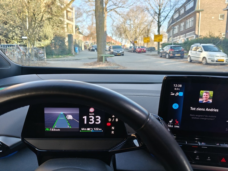 Afbeeldingslocatie: https://tweakers.net/i/GkBRcrrt4t2Ih2jy81YxGFqnshw=/800x/filters:strip_icc():strip_exif()/f/image/oM2W3Clh9nq60VtKSFMCQGsH.jpg?f=fotoalbum_large