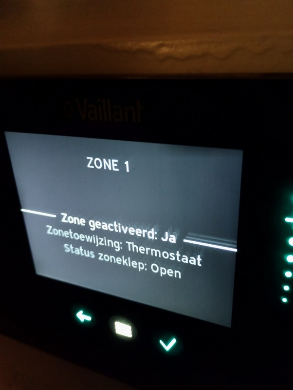 Afbeeldingslocatie: https://tweakers.net/i/GlyGZBH_zXaIWgkDBVqbfXs55bA=/x800/filters:strip_icc():strip_exif()/f/image/ORttYZ4MOLfF2TPcK4l7Y8zx.jpg?f=fotoalbum_large