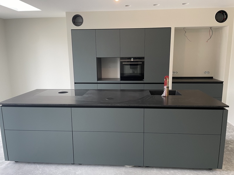 Afbeeldingslocatie: https://tweakers.net/i/GoQnG_KBzNmbxOzXRdfdeMfBYdM=/800x/filters:strip_icc():strip_exif()/f/image/uE2AKPV6syeA28sYpeXWu0XA.jpg?f=fotoalbum_large