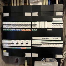 Afbeeldingslocatie: https://tweakers.net/i/GoXJw9sHMg7yxHfRVK7C0RAsw24=/232x232/filters:strip_icc():strip_exif()/f/image/sxKU3an04N7rN1ZlmeBRJhUF.jpg?f=fotoalbum_tile