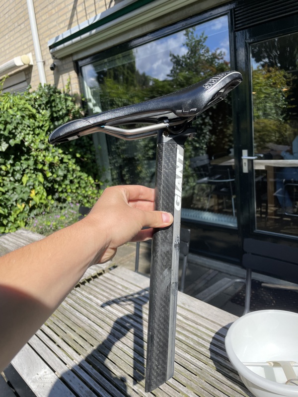 Afbeeldingslocatie: https://tweakers.net/i/Gu4QKp0fk7sPigRN2qCv7pbBBhM=/x800/filters:strip_icc():strip_exif()/f/image/zROEr0X7Ms9lfr79GqpMUAqA.jpg?f=fotoalbum_large