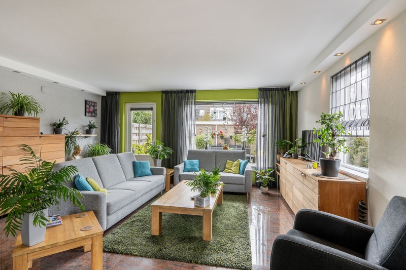 Afbeeldingslocatie: https://tweakers.net/i/GwIj5tob0nGGQt1FOynWe2ptfWs=/800x/filters:strip_icc():strip_exif()/f/image/a5DOlnraHfCf7r7X6CwK3UE0.jpg?f=fotoalbum_large