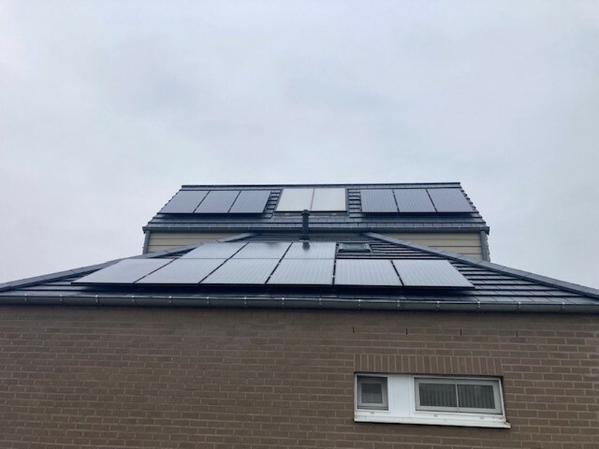 Afbeeldingslocatie: https://tweakers.net/i/Gwd_1Sp8je8z3-pB5mXimdXZM40=/full-fit-in/4920x3264/filters:max_bytes(3145728):no_upscale():strip_icc():fill(white):strip_exif()/f/image/YCuwj0AGvUge1SRVM4AtATLN.jpg?f=user_large