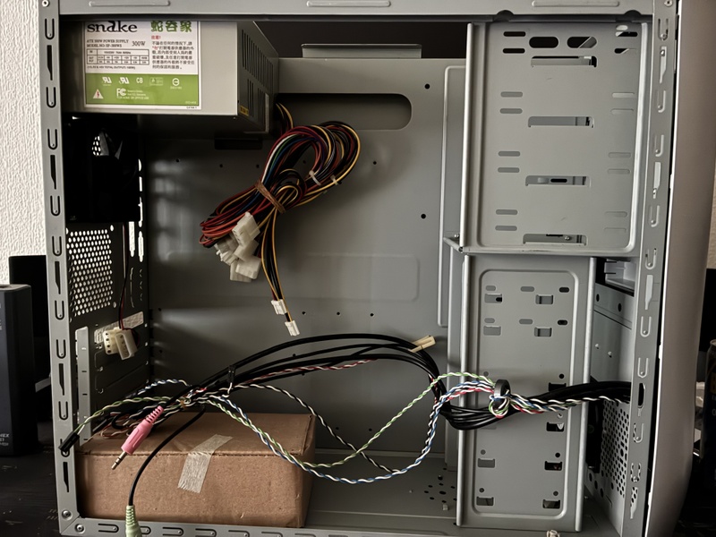 Afbeeldingslocatie: https://tweakers.net/i/H0p4l7DGZyp1Iyxeot4ELtUbnjo=/800x/filters:strip_icc():strip_exif()/f/image/bnaB9JpnCRa5646FcRYpYFcH.jpg?f=fotoalbum_large