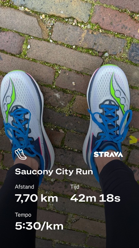 Afbeeldingslocatie: https://tweakers.net/i/H0tijSjzk5VE71hWCNj4CnF-pVM=/x800/filters:strip_icc():strip_exif()/f/image/AjgR0JXYYWuLLG5FlgbcEiSr.jpg?f=fotoalbum_large