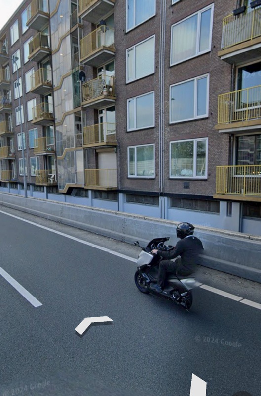 Afbeeldingslocatie: https://tweakers.net/i/H2ZoKX5Y9vQ67IuRJLAySE3ExDI=/x800/filters:strip_icc():strip_exif()/f/image/8xkKNVHCaKgZ1Ad8LzzhOX9D.jpg?f=fotoalbum_large