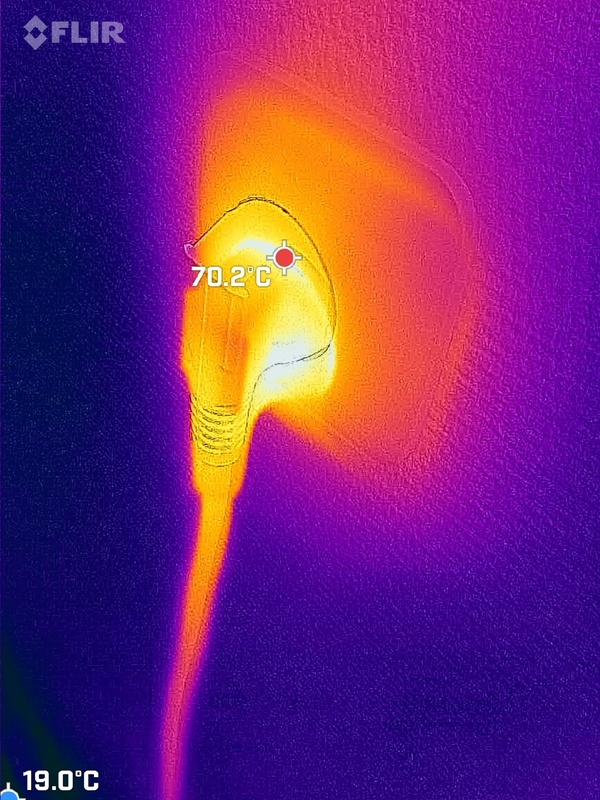 Afbeeldingslocatie: https://tweakers.net/i/H2m7aDy_VWopXUJDDbom5qlwKn0=/x800/filters:strip_icc():strip_exif()/f/image/wu3QyZiPeQuXB1943uy4TYjv.jpg?f=fotoalbum_large
