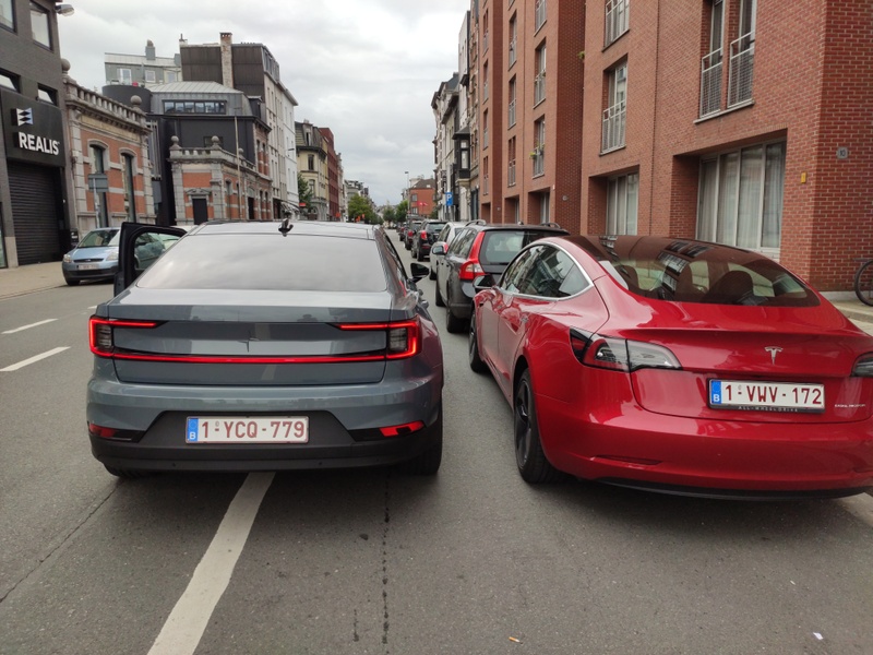 Afbeeldingslocatie: https://tweakers.net/i/H7AHkM7hTRj8r5acgdx-tjdl3gE=/800x/filters:strip_icc():strip_exif()/f/image/jWaebHthNkUeYuRbgXh841Fm.jpg?f=fotoalbum_large