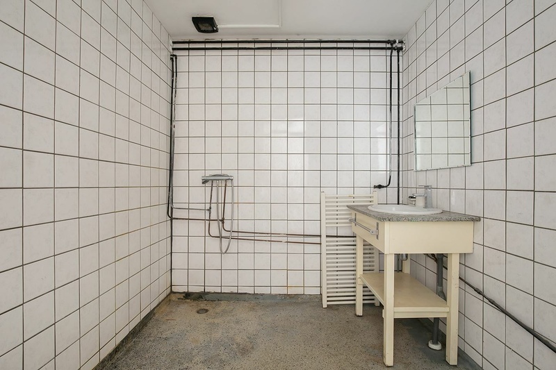 Afbeeldingslocatie: https://tweakers.net/i/H8ARxAHVEOlHoi116Irv-32ysOw=/800x/filters:strip_icc():strip_exif()/f/image/xZcYoVy8tHcNm3UK2AbKGga5.jpg?f=fotoalbum_large