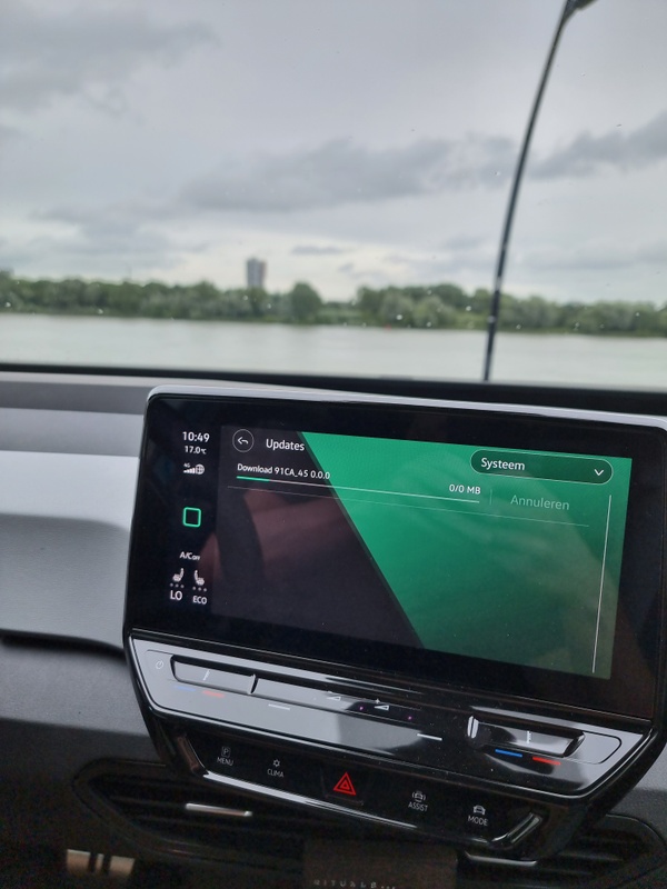 Afbeeldingslocatie: https://tweakers.net/i/HAbaa56ehuUmzSo_Bh60B2TAYxQ=/x800/filters:strip_icc():strip_exif()/f/image/UAjojTAU3y14RZg9WYinUlj0.jpg?f=fotoalbum_large