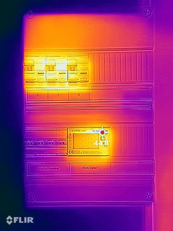 Afbeeldingslocatie: https://tweakers.net/i/HBI6yJdGYEVxBSOEN25u5PfTTKY=/x800/filters:strip_icc():strip_exif()/f/image/BWjjNbfU7NJJfrcVJfNsQ0UZ.jpg?f=fotoalbum_large