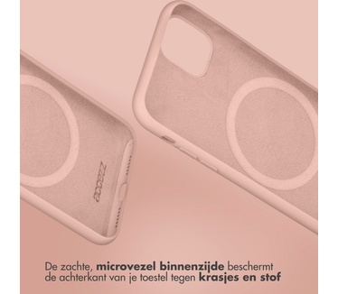 Accezz Liquid Silicone Backcover met MagSafe iPhone 15 Pro - Roze