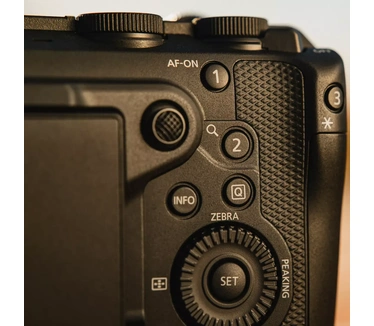 Canon EOS R6 V