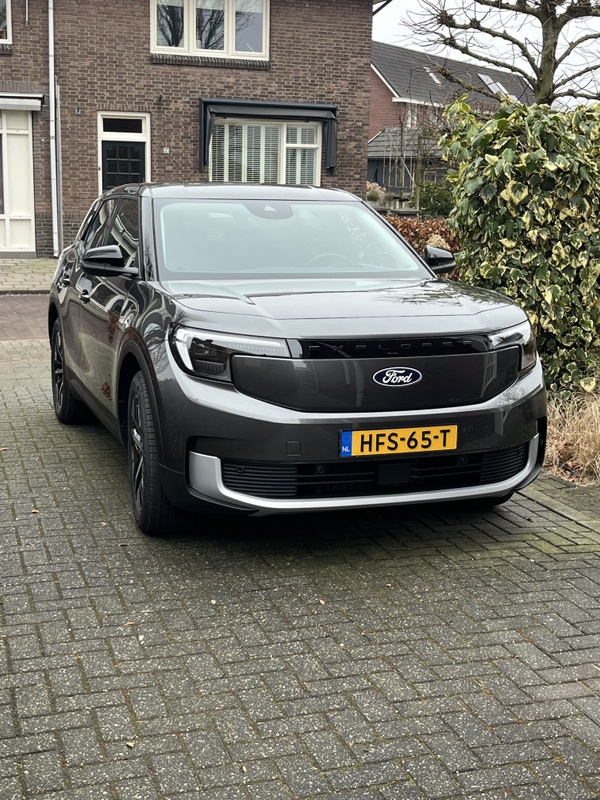 Afbeeldingslocatie: https://tweakers.net/i/HCx2k69SyIyFpVVLQQCxoWdf2Sg=/x800/filters:strip_icc():strip_exif()/f/image/sk4GPgeddjuDEc5cQ7MXdA59.jpg?f=fotoalbum_large