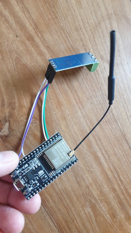 Afbeeldingslocatie: https://tweakers.net/i/HFVaT3M5bwH0XfQiUuF7IE6vT9I=/x800/filters:strip_icc():strip_exif()/f/image/ehlHnZp7MEdPu9mGQqW87Axk.jpg?f=fotoalbum_large