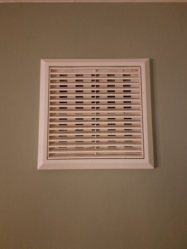 Afbeeldingslocatie: https://tweakers.net/i/HFfHXpJ16BvmdMNa3p_BOWPAaqU=/x800/filters:strip_icc():strip_exif()/f/image/EEF1o2juoSa9UC9uGoU1tjSU.jpg?f=fotoalbum_large