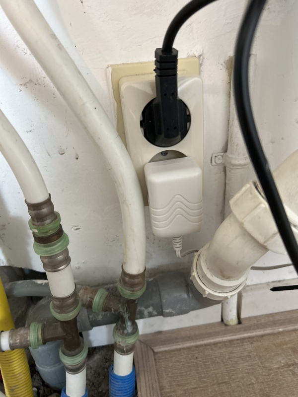 Afbeeldingslocatie: https://tweakers.net/i/HHNQD4OFh7-u6dF4CjUpC2zNwGY=/x800/filters:strip_icc():strip_exif()/f/image/ifIXQcf2gr6NkxR9X2jDhupz.jpg?f=fotoalbum_large