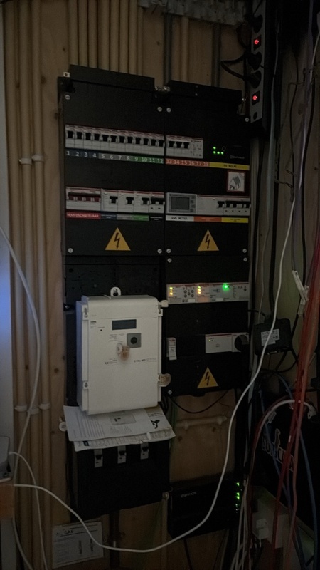 Afbeeldingslocatie: https://tweakers.net/i/HKBduEO5hUl9JpuXpae_gVRQrvQ=/x800/filters:strip_icc():strip_exif()/f/image/1ieAQvakRFF9jAeJ5mVjhqVK.jpg?f=fotoalbum_large