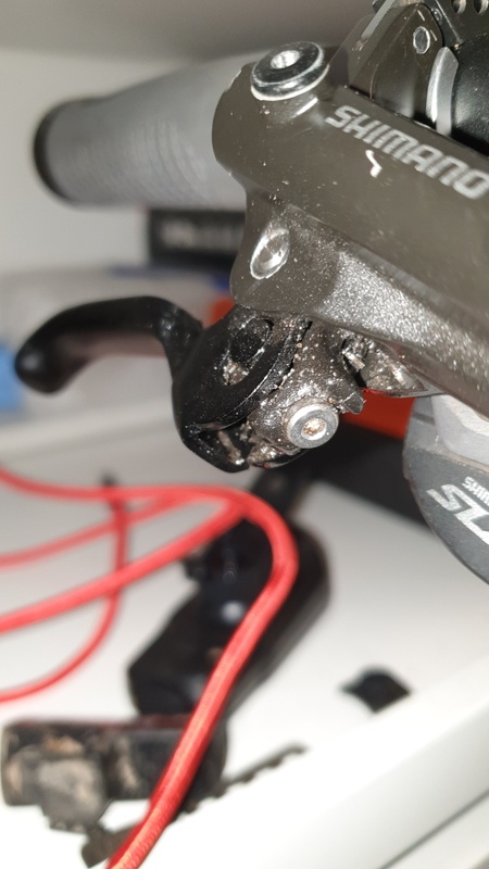 Afbeeldingslocatie: https://tweakers.net/i/HKlLv8zFFp9tNXkiVZkC_ti07AI=/x800/filters:strip_icc():strip_exif()/f/image/PSaduXWUD5AOMZz1oGxq5utr.jpg?f=fotoalbum_large