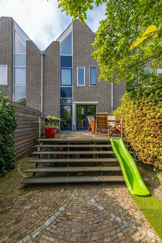 Afbeeldingslocatie: https://tweakers.net/i/HKpNOmKmH-nfEg3rqxkS53qSYWM=/x800/filters:strip_icc():strip_exif()/f/image/TXtHfDiQcWP1KAAaxglEnJZW.jpg?f=fotoalbum_large