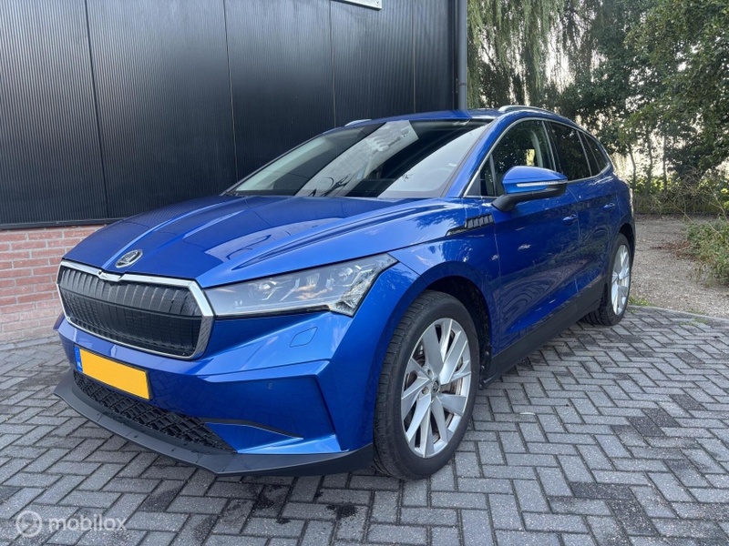 Afbeeldingslocatie: https://tweakers.net/i/HOOJvU-bx_CPaYYDEjRoEmOW3M8=/800x/filters:strip_icc():strip_exif()/f/image/vZh1yatVXGevxXBaLOiTh4u3.jpg?f=fotoalbum_large