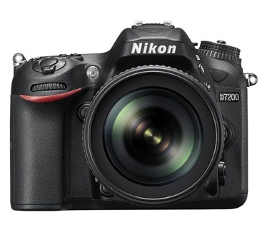 Nikon D7200 + 18-105mm f/3.5-5.6 + 70-300mm f/4.5-5.6 Zwart