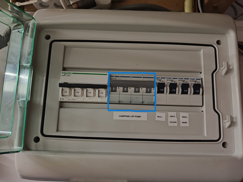 Afbeeldingslocatie: https://tweakers.net/i/HVh0BCxHf5ycimz3PD2BTvFrmWE=/800x/filters:strip_icc():strip_exif()/f/image/L7uoAYaGxiEK0iUhJ8gdM0Rq.jpg?f=fotoalbum_large