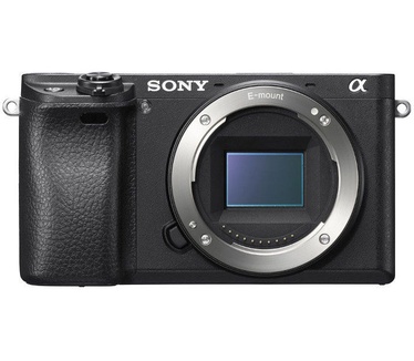 Sony A 6300 + 18-105mm F/4 G OSS kit Zwart