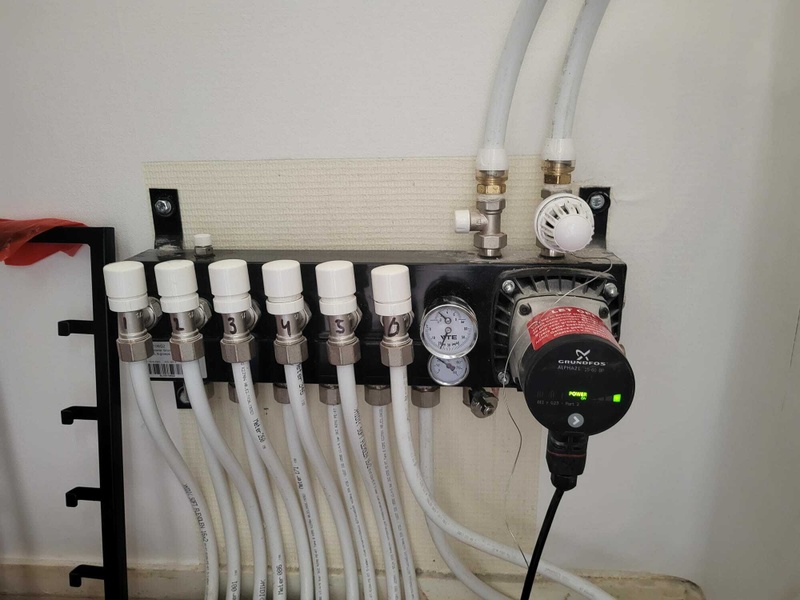 Afbeeldingslocatie: https://tweakers.net/i/HaeOvKwDL-mnyLd2xjjl2qbS4PA=/800x/filters:strip_icc():strip_exif()/f/image/HM3TBv09DnxGMomeou6y6DSC.jpg?f=fotoalbum_large