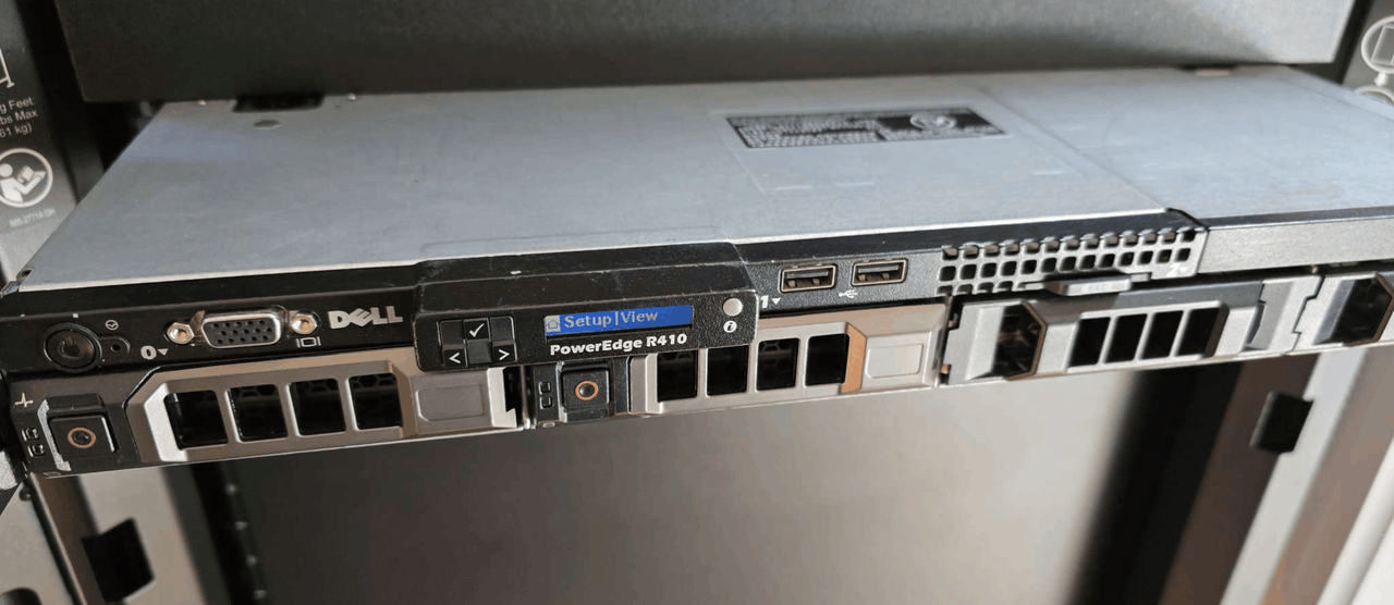 Dell PowerEdge R410 met 16GB ram aangeboden - Vraag & Aanbod - Tweakers
