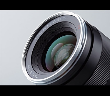 Carl Zeiss Distagon T* 2/25