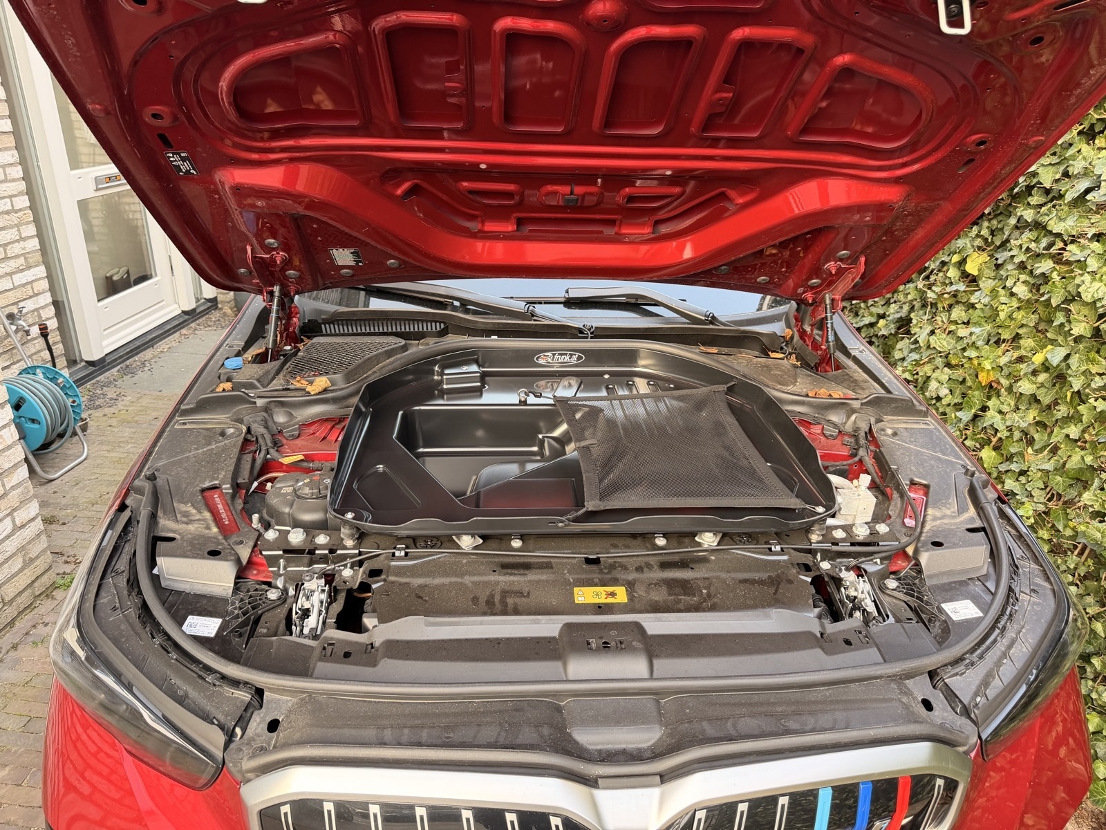 Afbeeldingslocatie: https://tweakers.net/i/HgTtuFPRoz4brUauL4Akb4Fj9Vc=/fit-in/4920x3264/filters:max_bytes(3145728):no_upscale():strip_icc():strip_exif()/f/image/qNqFG0CZWVUiXhjgUYTA7g2E.jpg?f=user_large