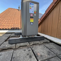 Afbeeldingslocatie: https://tweakers.net/i/Hgqn2H1tEtFEgyGs_veSDi15f5I=/232x232/filters:strip_icc():strip_exif()/f/image/eFCVBlvGqyCypfRFowdmbiqB.jpg?f=fotoalbum_tile