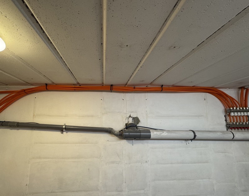 Afbeeldingslocatie: https://tweakers.net/i/Hi2J5suNs-BASuORw3XEOKZRA2A=/800x/filters:strip_icc():strip_exif()/f/image/vYnkmemq6jmNSCo2eWJhY1ja.jpg?f=fotoalbum_large