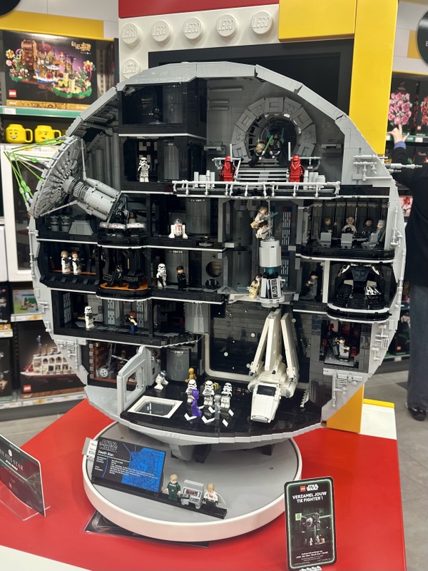 Afbeeldingslocatie: https://tweakers.net/i/Hig-EWBx_3YH-Ouvh1V_0MdoHu0=/x800/filters:strip_icc():strip_exif()/f/image/VN4pB1C9gfQ6s5er3p269a6V.jpg?f=fotoalbum_large