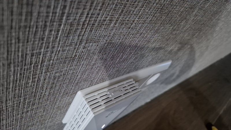 Afbeeldingslocatie: https://tweakers.net/i/HjoK8m75q0inWMueDOUn2gUIqJs=/800x/filters:strip_icc():strip_exif()/f/image/Vf30IhfeGS9y8VjSCxNHrVOf.jpg?f=fotoalbum_large