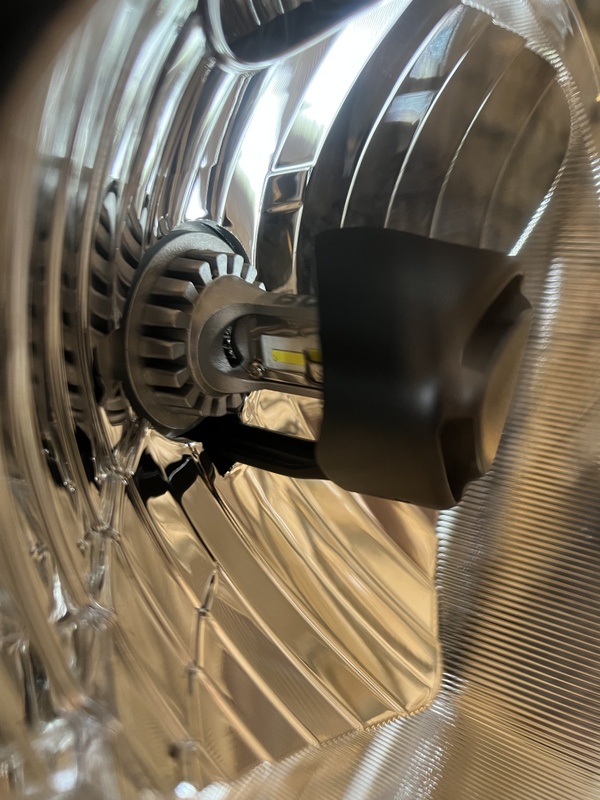 Afbeeldingslocatie: https://tweakers.net/i/HjqeHRPvUQfmpgtvWoZNZTmDXRI=/x800/filters:strip_icc():strip_exif()/f/image/56sX7AAB1u751TpvAzyQQECR.jpg?f=fotoalbum_large