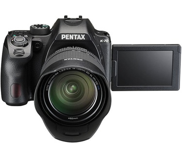 Pentax K-70 + SMC DA 18-135mm f/3.5-5.6 ED AL DC WR Zwart