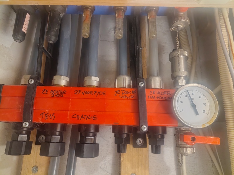 Afbeeldingslocatie: https://tweakers.net/i/Hkn3M15-wcg41JrGDRh2AtqytnA=/800x/filters:strip_icc():strip_exif()/f/image/IbQjtdscSe3ATYO25Kd6xL6V.jpg?f=fotoalbum_large