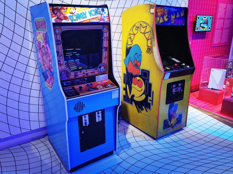 Afbeeldingslocatie: https://tweakers.net/i/HlODQq3m4enI8TqpNlIcpH62qJY=/800x/filters:strip_icc():strip_exif()/f/image/x3dLi5W4M2gdVfLtm6YbOlFd.jpg?f=fotoalbum_large