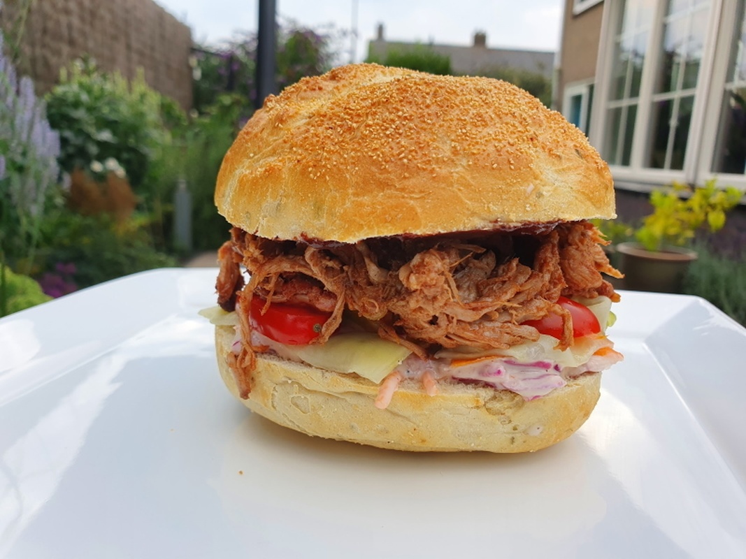 Afbeeldingslocatie: https://tweakers.net/i/HlppQxQhjgKPQLisjvokrrq4hGs=/full-fit-in/4920x3264/filters:max_bytes(3145728):no_upscale():strip_icc():fill(white):strip_exif()/f/image/jnX8ctcWOLikzz9RhQHMNi4S.jpg?f=user_large