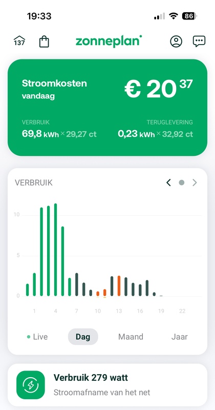 Afbeeldingslocatie: https://tweakers.net/i/HniU3mhnmrUV0IkTgfcxii6CCRY=/x800/filters:strip_icc():strip_exif()/f/image/RWLDlyGgbu4k2pVnluWTkwTt.jpg?f=fotoalbum_large