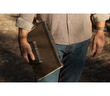 Twelve South BookBook