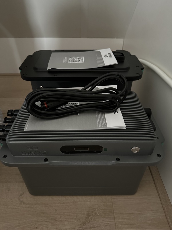Afbeeldingslocatie: https://tweakers.net/i/Hr12Kxo5-hm25EpGJT81a0N9lE8=/x800/filters:strip_icc():strip_exif()/f/image/GJirQqDlgHhevIK8hMk35bc1.jpg?f=fotoalbum_large