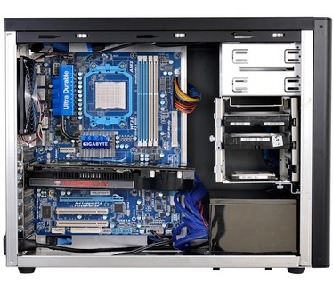 Lian Li PC-A56B
