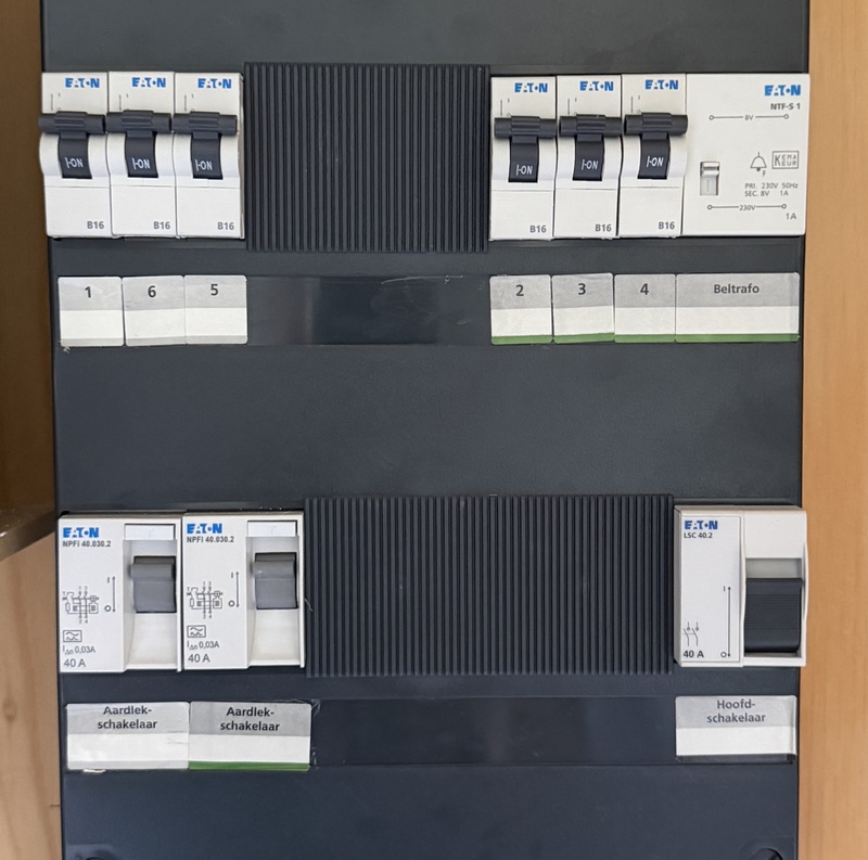 Afbeeldingslocatie: https://tweakers.net/i/Hs4wUoxtTjLrxcrxPO7XMKGjFRI=/800x/filters:strip_icc():strip_exif()/f/image/9a9OTS2IawlmfyGMVtB8VIJM.jpg?f=fotoalbum_large