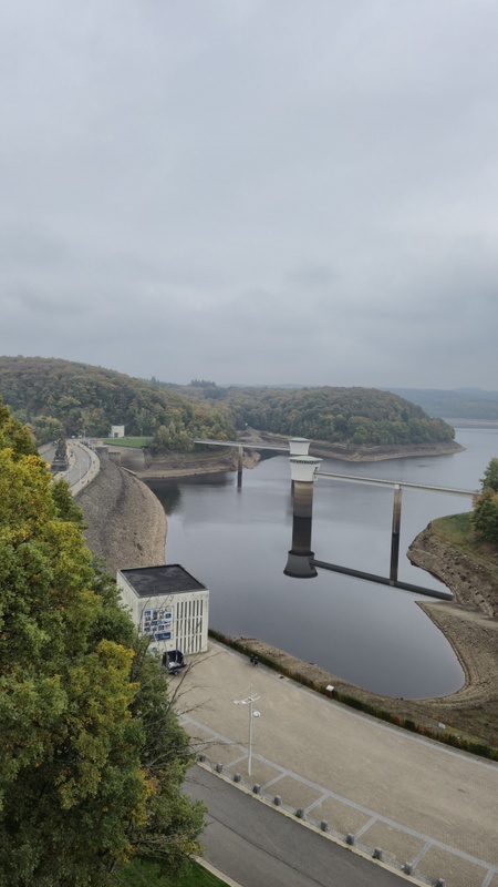 Afbeeldingslocatie: https://tweakers.net/i/Ht5YTzInuBvqVVf-7SJzESDEIK8=/x800/filters:strip_icc():strip_exif()/f/image/fsO24Yg2riB9q8irmo1bHL5t.jpg?f=fotoalbum_large