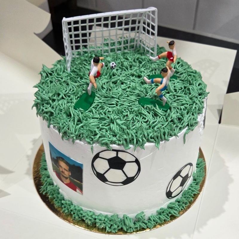 Afbeeldingslocatie: https://tweakers.net/i/HvgAgWhVdQRis0IT9GUqwMCMJuA=/800x/filters:strip_icc():strip_exif()/f/image/XHXtVAVjuRSk3DPLv5swCzE2.jpg?f=fotoalbum_large